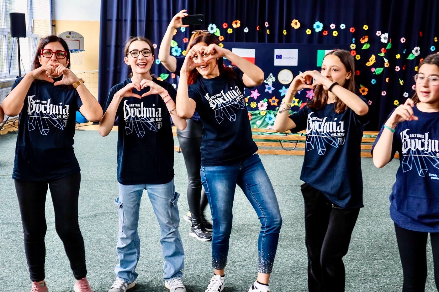 BOCHNIA. W SP nr 2 gościli uczniowie i nauczyciele z Instituto Comprensivo Nereto Sant’Omero Torano Nuovo we Włoszech [ZDJĘCIA]
