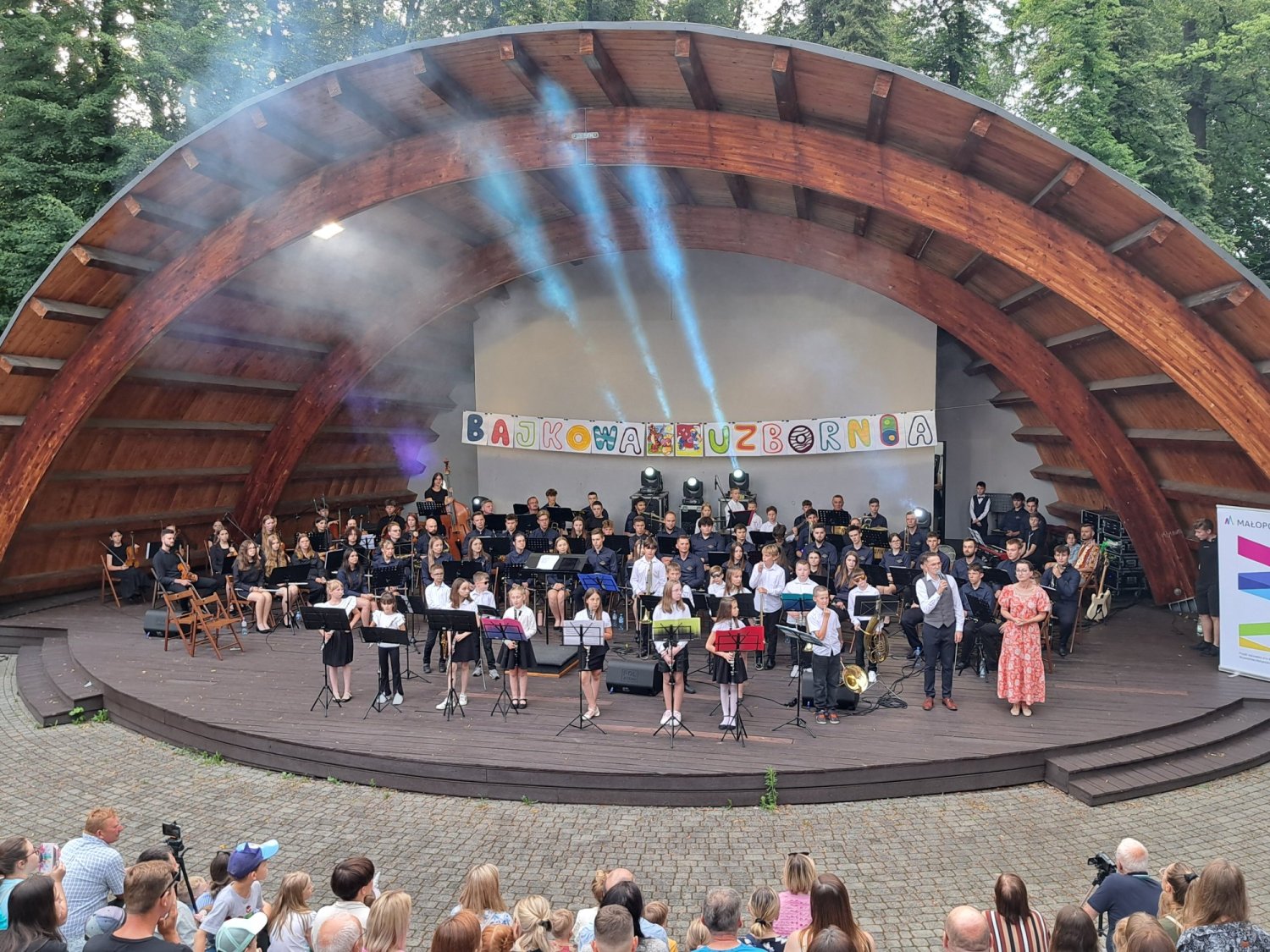 BOCHNIA. Orkiestra Baczków zagrała utwory z najpiękniejszych bajek [ZDJĘCIA]