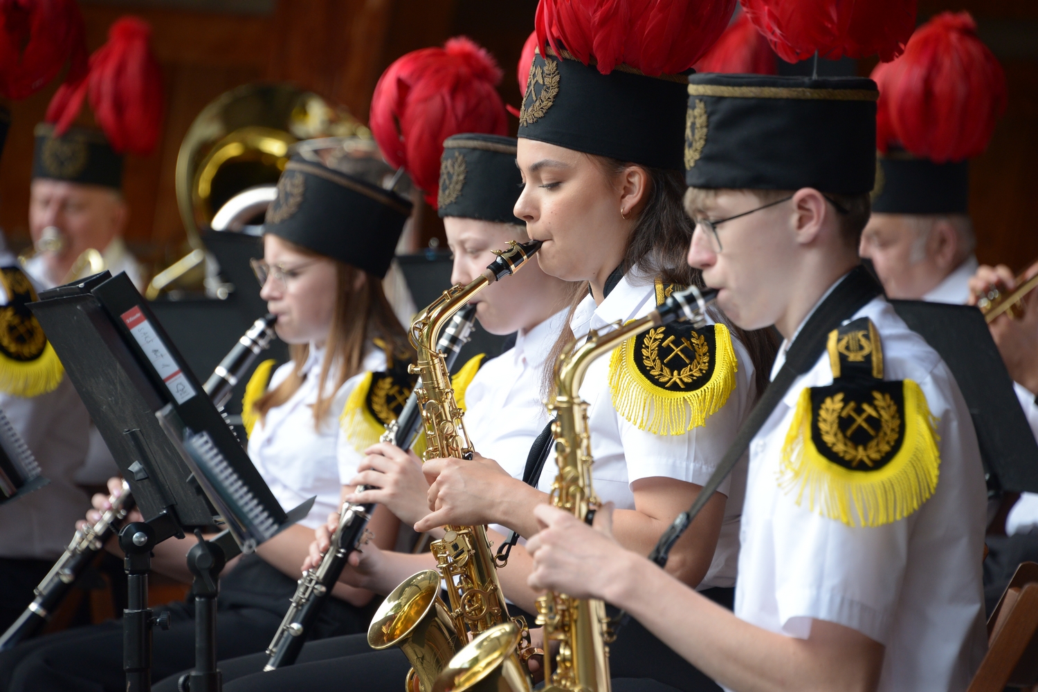 BOCHNIA. Orkiestra Dęta Kopalni Soli zainaugurowała cykl wakacyjnych spotkań muzycznych [ZDJĘCIA]