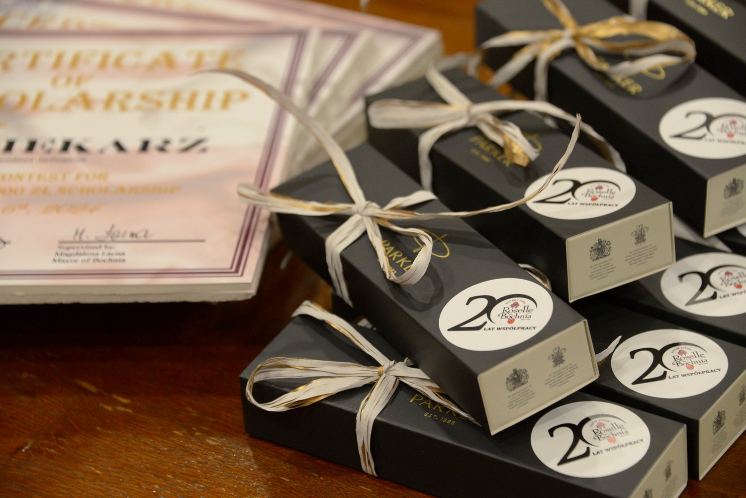 BOCHNIA. Wręczenie stypendiów Partnerskiego Miasta Roselle – III edycja konkursu rozstrzygnięta! [ZDJĘCIA]