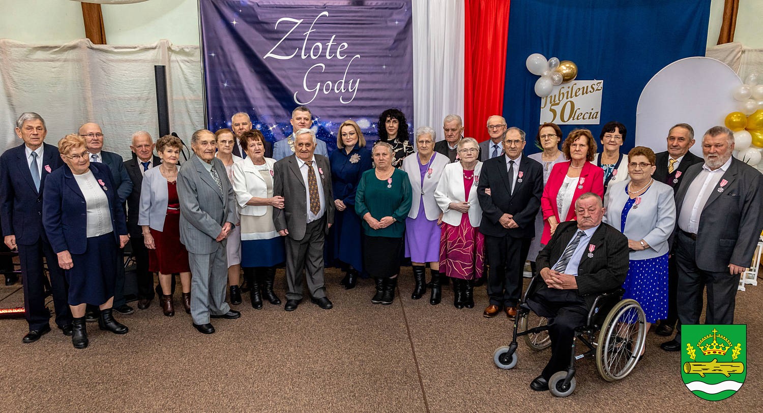 GMINA DRWINIA. Razem spędzili 50-lat. Wyróżniono małżonków obchodzących Złote Gody [ZDJĘCIA]