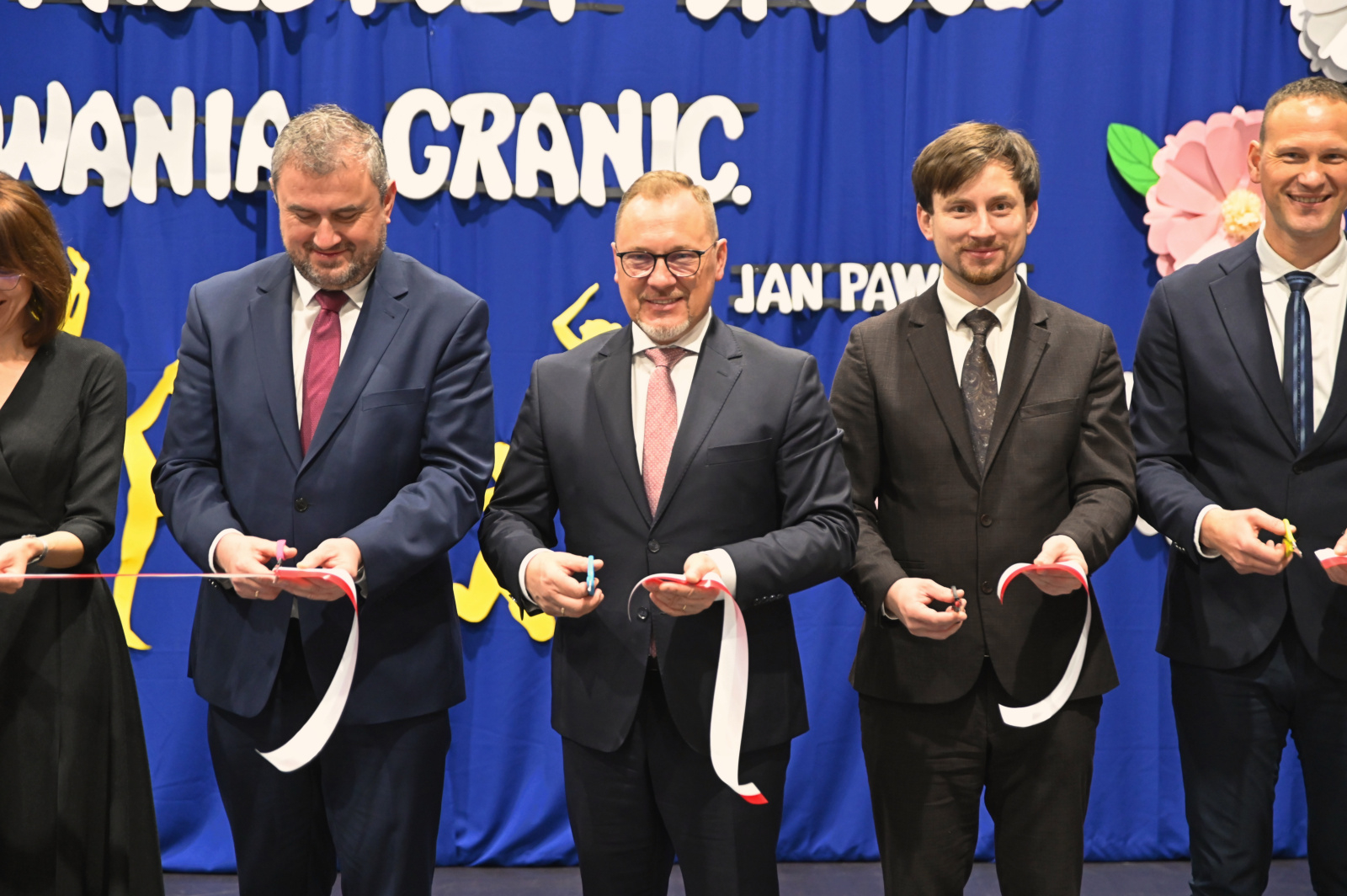 BUCZE. Nowa hala sportowa w gminie [ZDJĘCIA]
