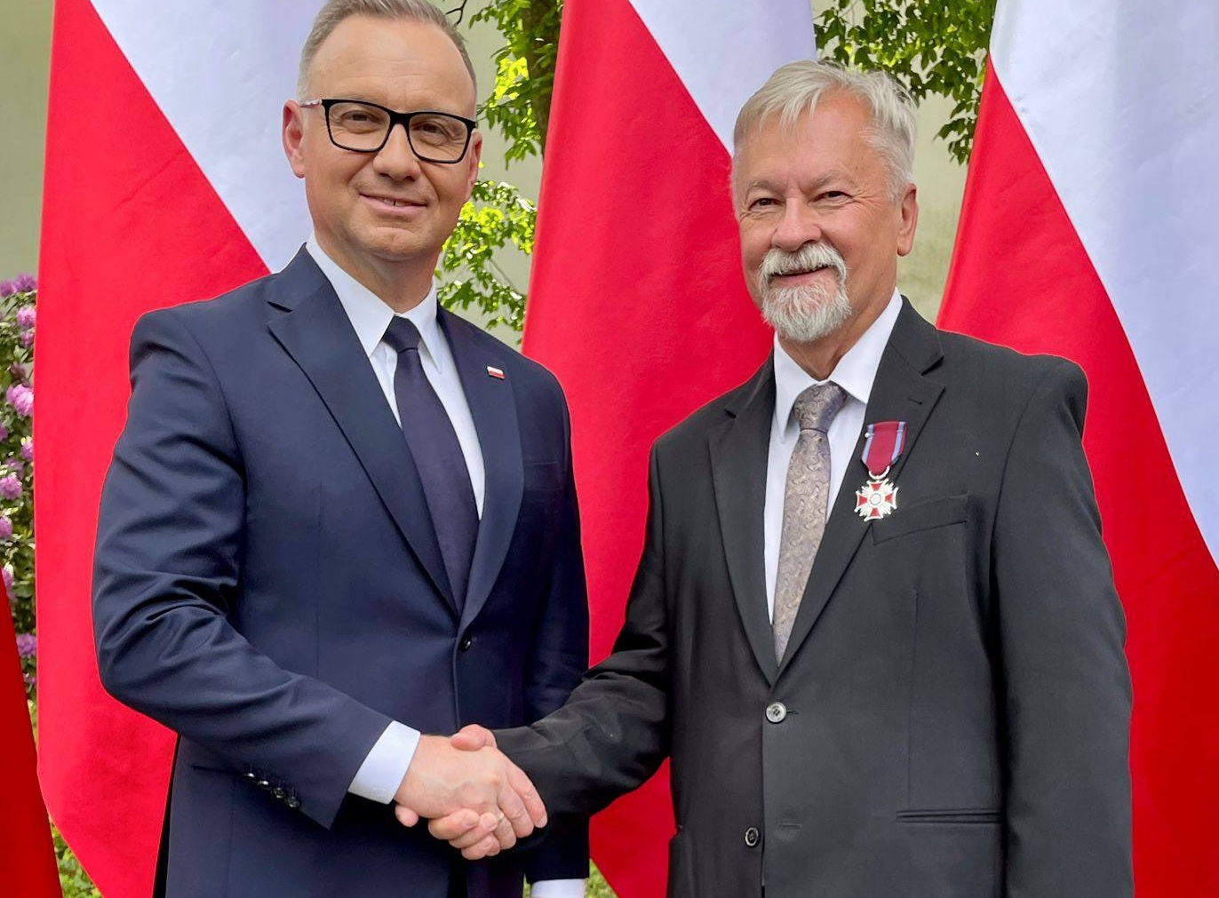 BRZESKO. Adam Kwaśniak odznaczony przez Prezydenta RP Srebrnym Krzyżem Zasługi [ZDJĘCIA]