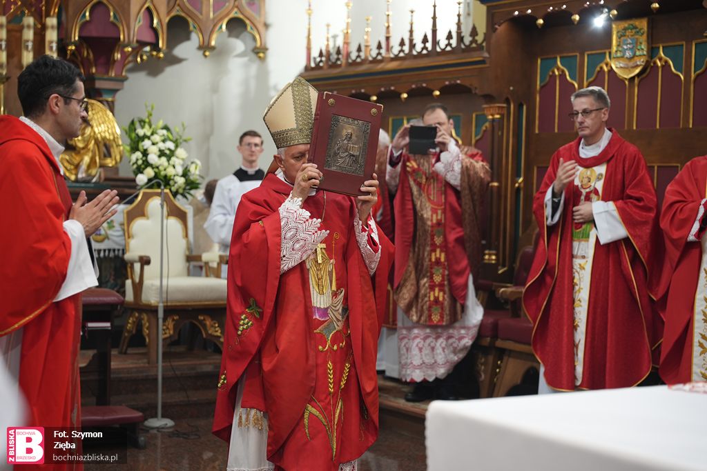 SZCZEPANÓW. W Sanktuarium Szczepanowskim trwa odpust ku czci św. Stanisława BM [ZDJĘCIA]