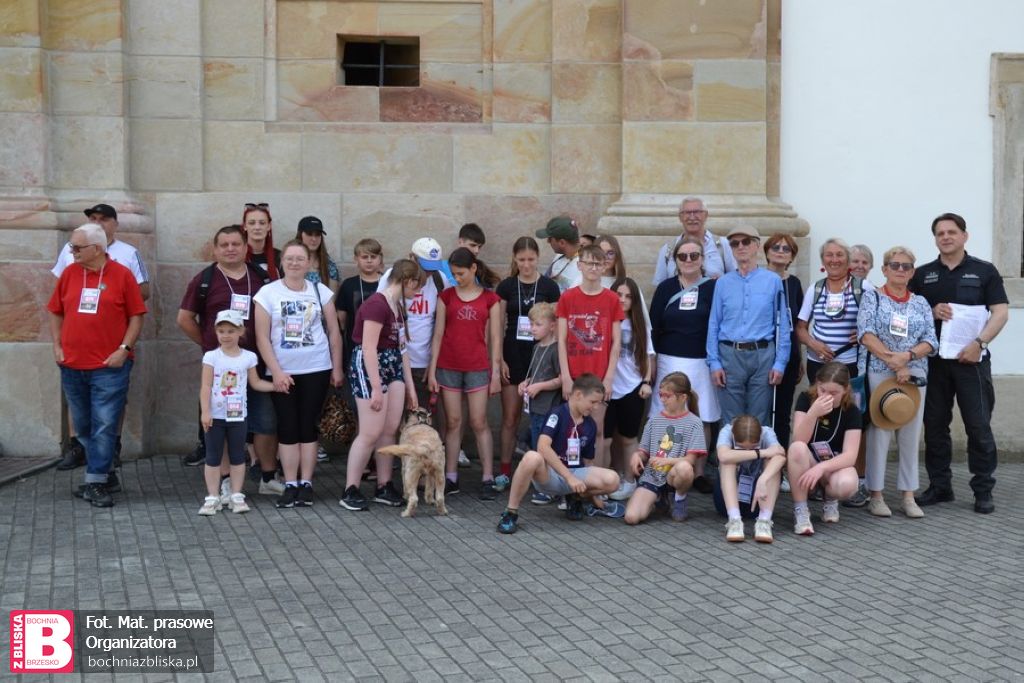 POWIAT BOCHEŃSKI. Wędrowali po terenie Wiśnicko-Lipnickiego Parku Krajobrazowego [ZDJĘCIA]