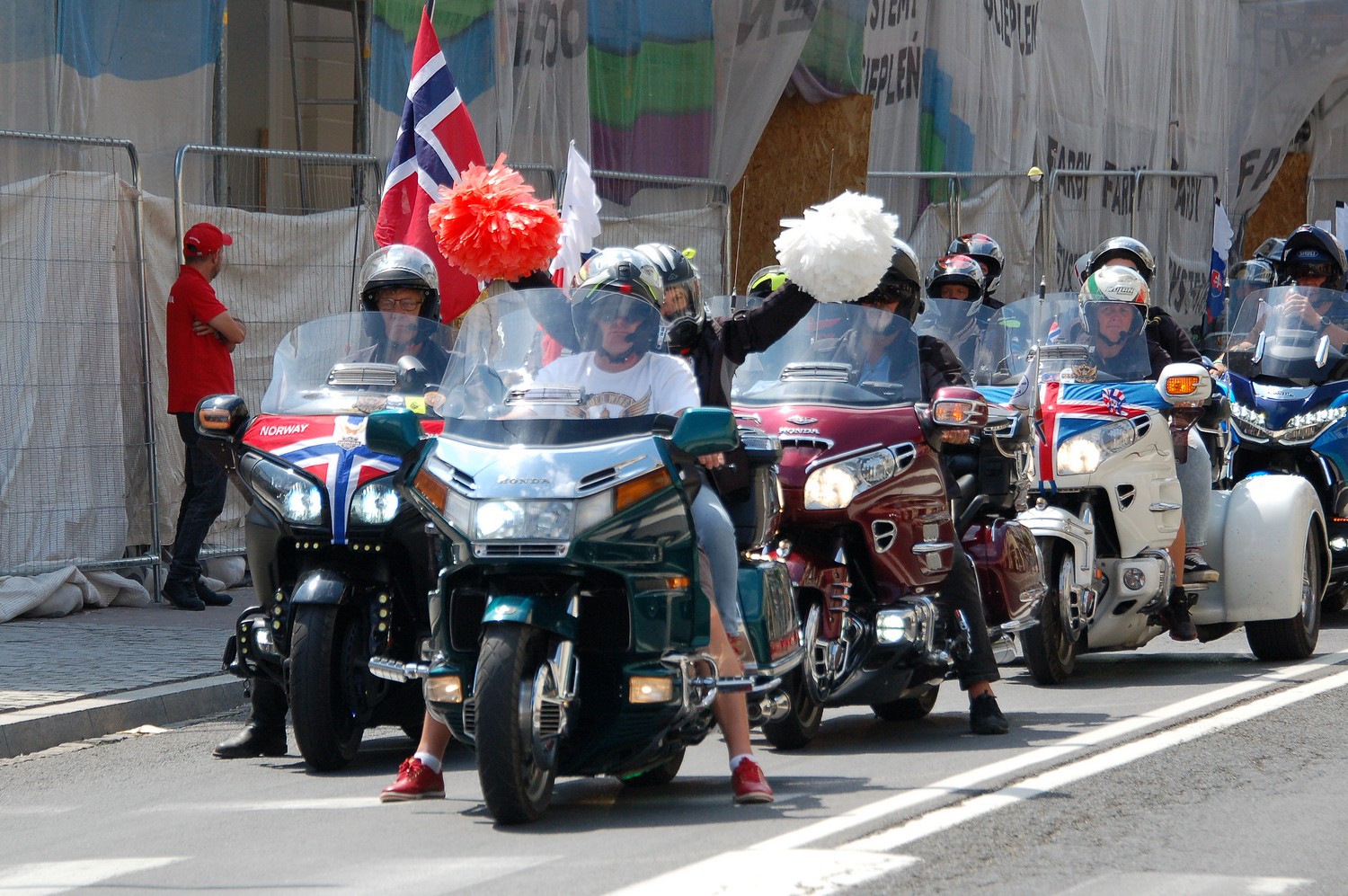 BOCHNI. Motocykliści z ponad dwudziestu państw przyjechali do Bochni [ZDJĘCIA]