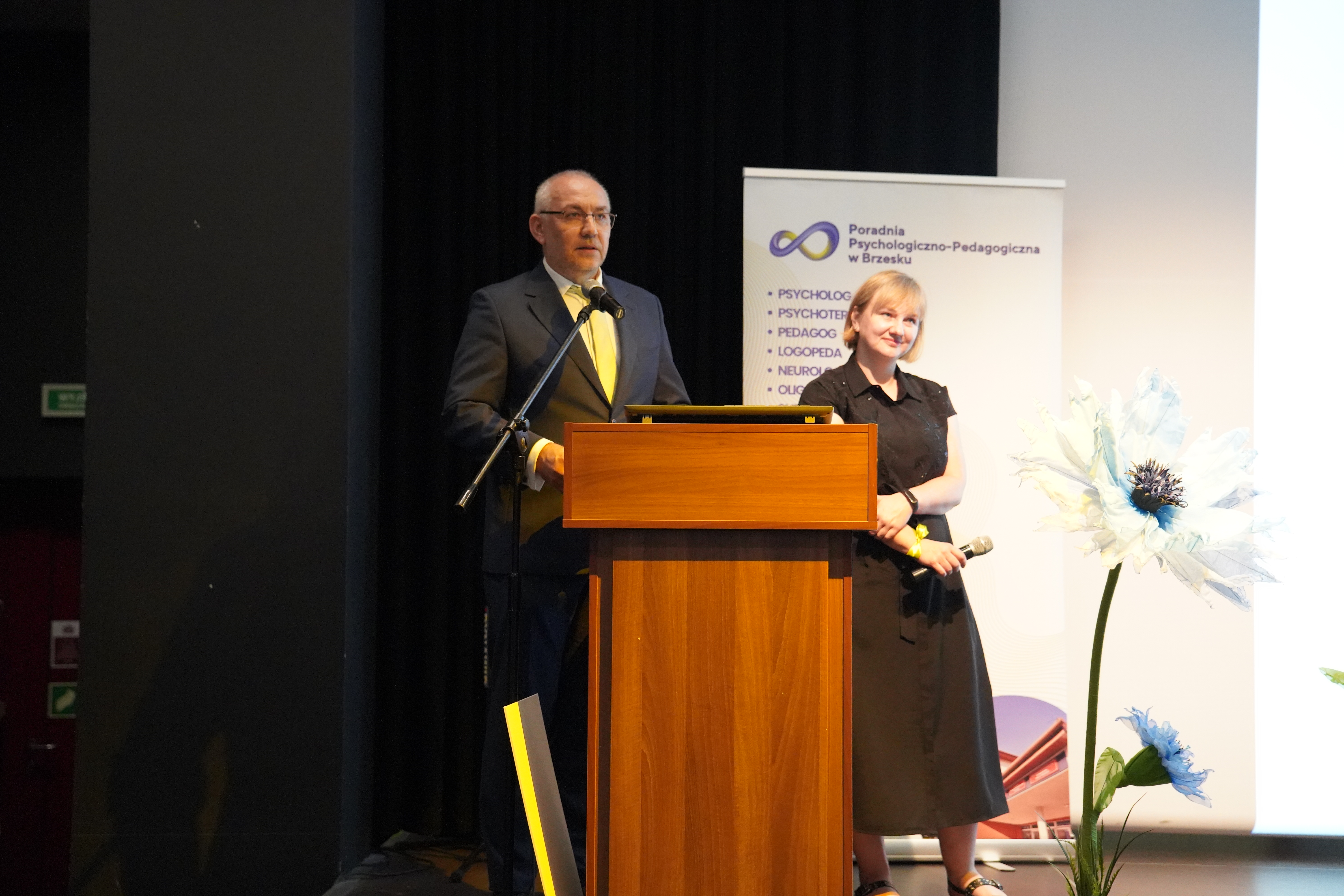 POWIAT BRZESKI. Sześć dekad troski o młodych, czyli 60-lecie Poradni Psychologiczno-Pedagogicznej w Brzesku [ZDJĘCIA]