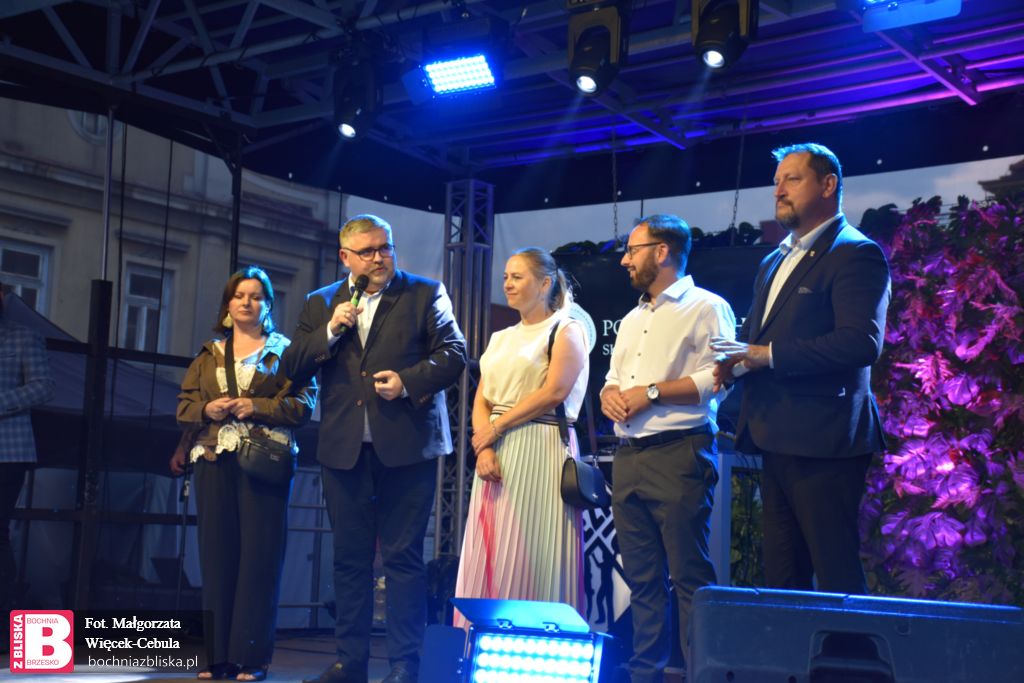 BOCHNIA. „Potańcówka” na dobry początek „Weekendu z zabytkami…” [ZDJĘCIA, WIDEO]