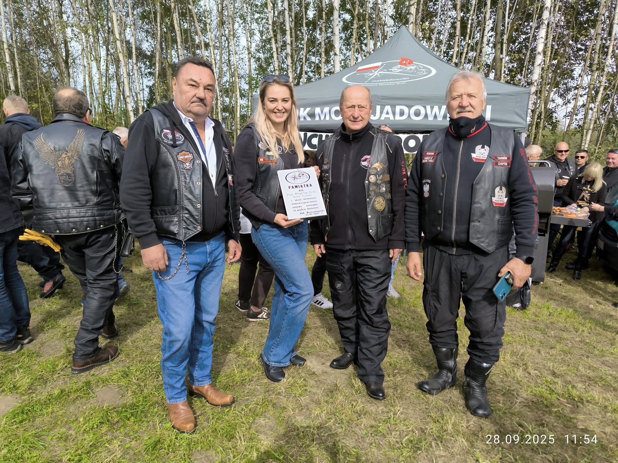 JADOWNIKI. 12 tys. dla małego Mikołaja na finał sezonu motocyklowego na Bocheńcu! [ZDJĘCIA]