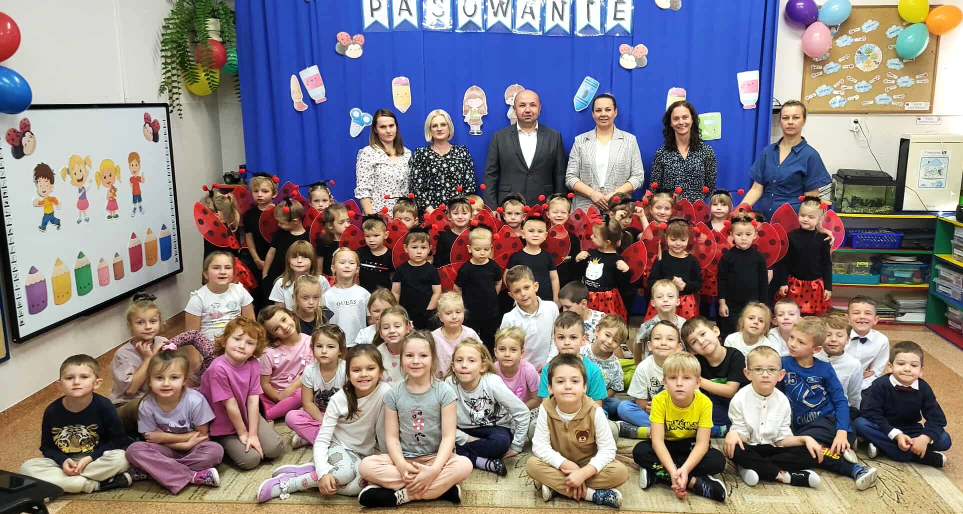 GMINA RZEZAWA. Uroczyste pasowanie w Przedszkolu w Krzeczowie [ZDJĘCIA]