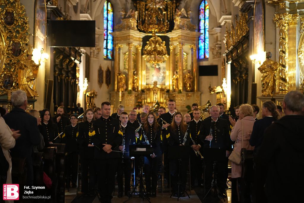 BOCHNIA. Koncert Zaduszkowy w Bazylice św. Mikołaja w Bochni [ZDJĘCIA]