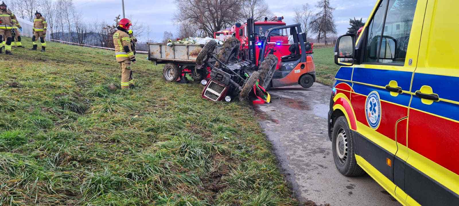 GMINA IWKOWA. Tragiczny wypadek w Dobrocieszy. Nie żyje 25-letni mężczyzna