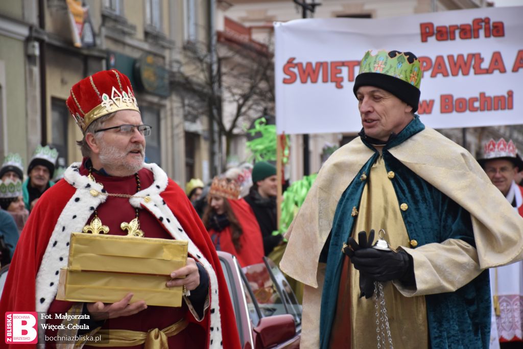 BOCHNIA. Orszak Trzech Króli w Bochni [PRAWIE 300 ZDJĘĆ, WIDEO]