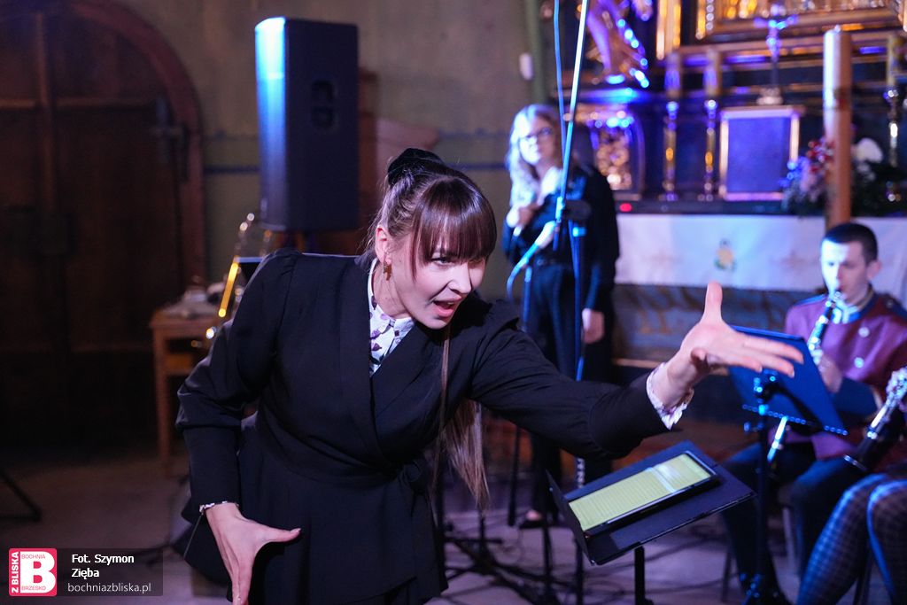 SOBOLÓW. Rewelacyjny Koncert Karnawałowy w wykonaniu Orkiestry Dętej Sobolów [ZDJĘCIA]