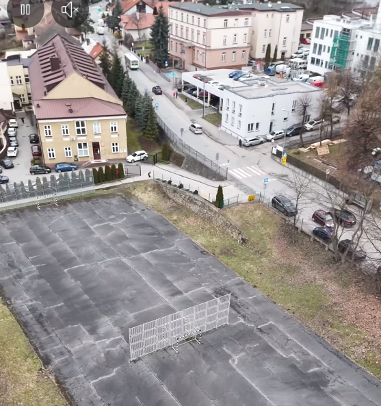 POWIAT BOCHEŃSKI. 250 nowych miejsc parkingowych. Rada powiatu przyjęła uchwalę w tej sprawie