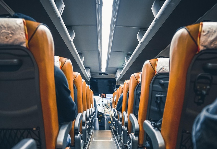 POWIAT BOCHEŃSKI. Policjanci skontrolowali pasażerskie busy. Posypały się mandaty…