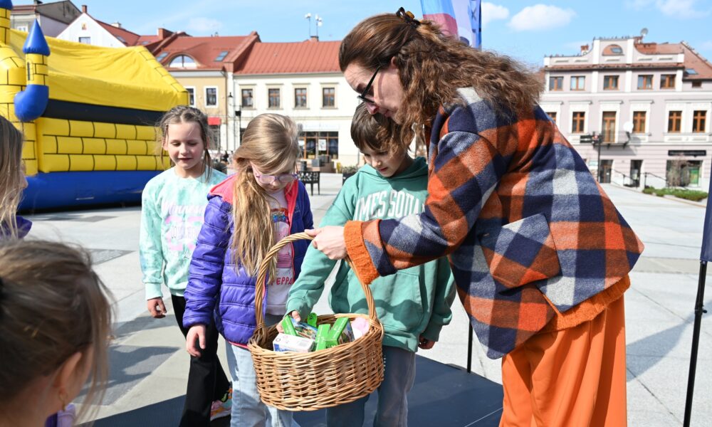 BOCHNIA. Kiermasz wielkanocny na Rynku [ZDJĘCIA]