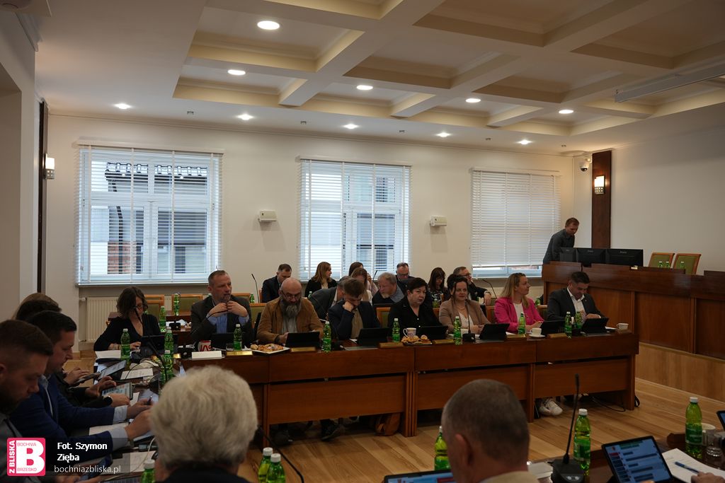 BOCHNIA. Rewolucja w komisjach Rady Miasta! Radni nowej koalicji przejmują stery we wszystkich komisjach