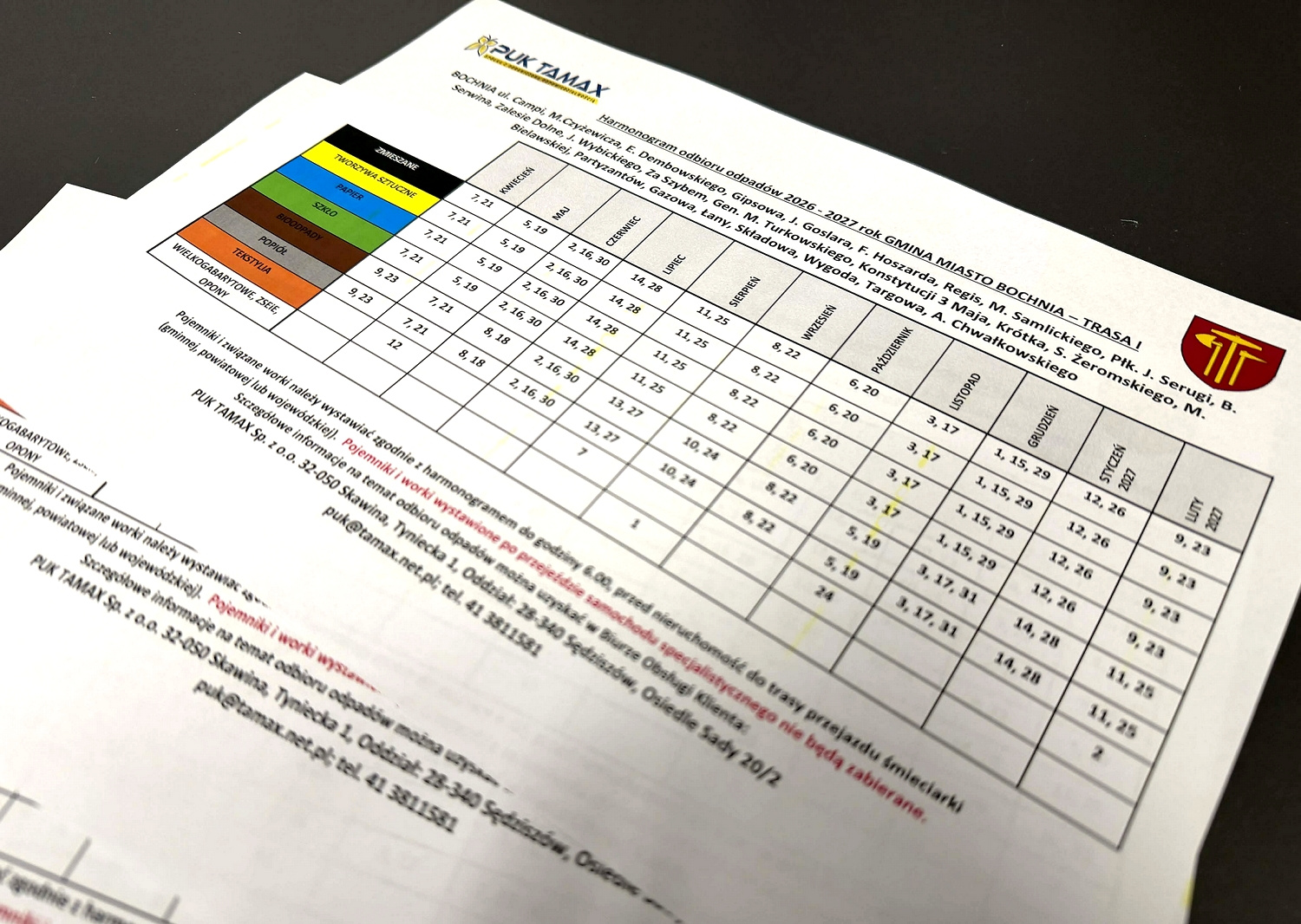 BOCHNIA. Rusza dystrybucja harmonogramów i worków na odpady w Bochni. Śmieci będą odbierane w dwóch terminach!