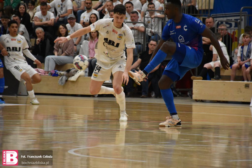 FUTSAL. Świetna gra i sensacyjny remis BSF z Constractem 2-2! [DUŻO ZDJĘĆ]