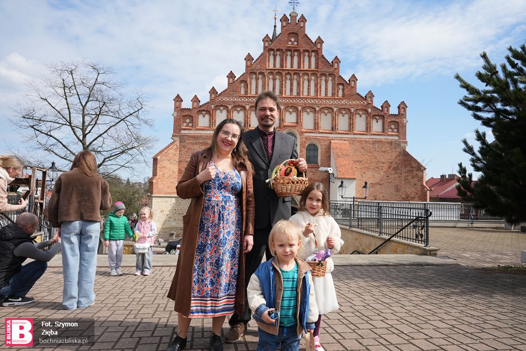 BOCHNIA. Świecenie pokarmów w bocheńskich parafiach [ZDJĘCIA]