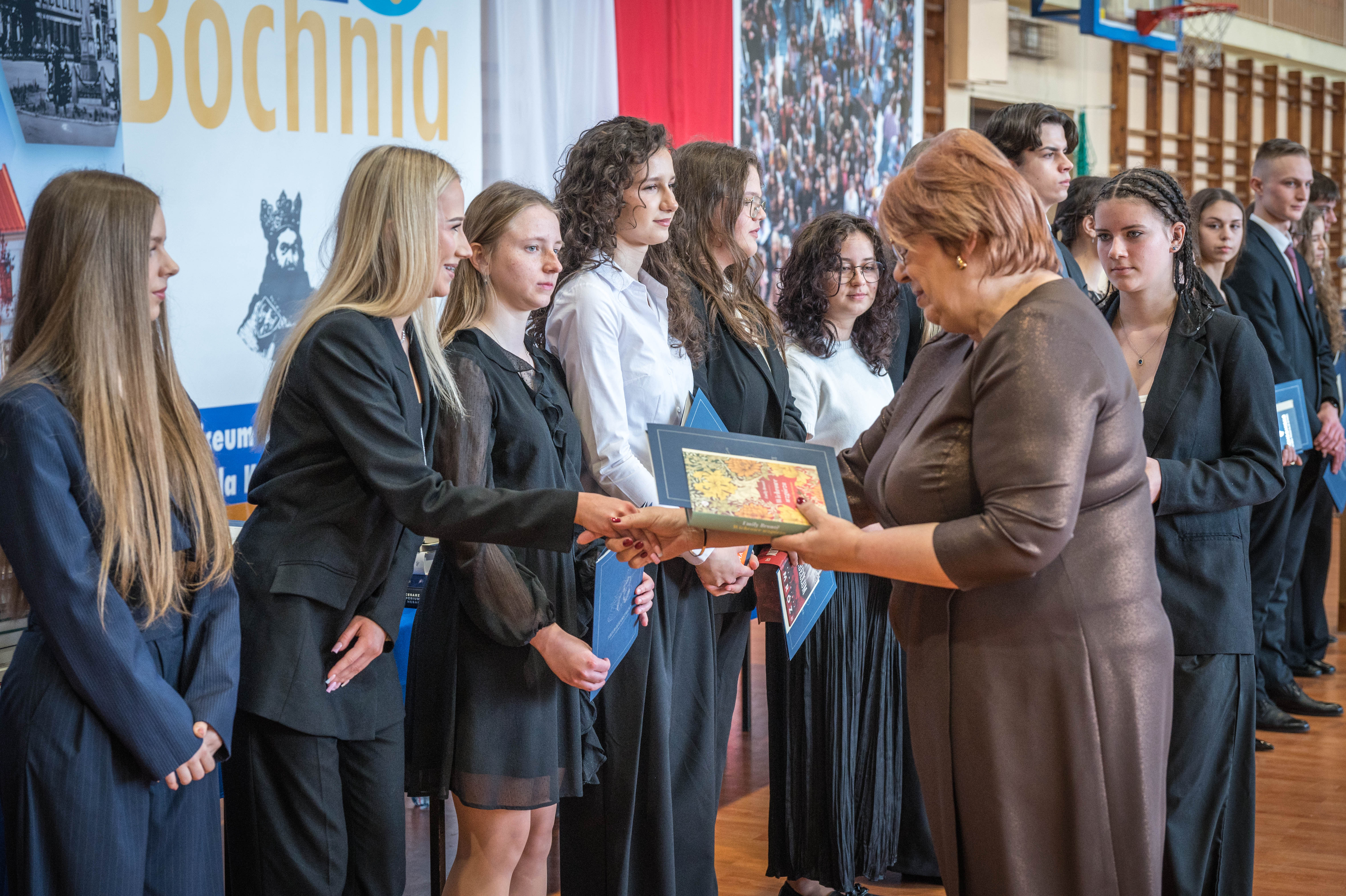 POWIAT BOCHEŃSKI. Zakończenie roku szkolnego dla maturzystów [ZDJĘCIA]
