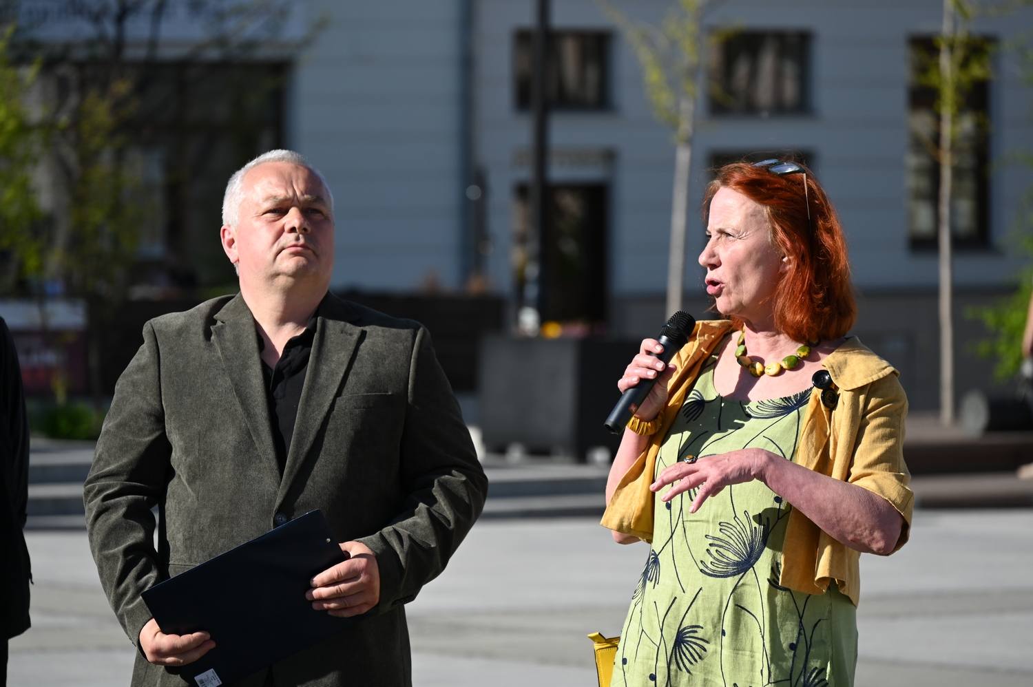 BOCHNIA. W sobotę na Rynku otwarto wystawę „Bocheńskie Orły. Historia miasta orłami pisana” [ZDJĘCIA]