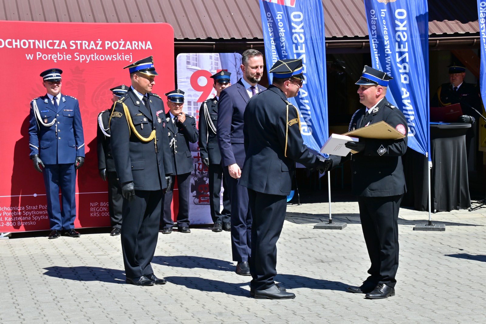 BRZESKO. OSP w Porębie Spytkowskiej została włączona do Krajowego Systemu Ratowniczo-Gaśniczego [ZDJĘCIA]