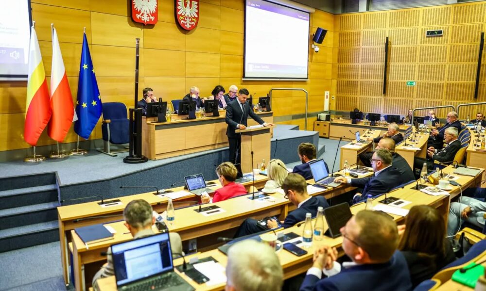 REGION. Kolejne fundusze z Małopolski dla powiatów bocheńskiego i brzeskiego oraz gmin [LISTA]