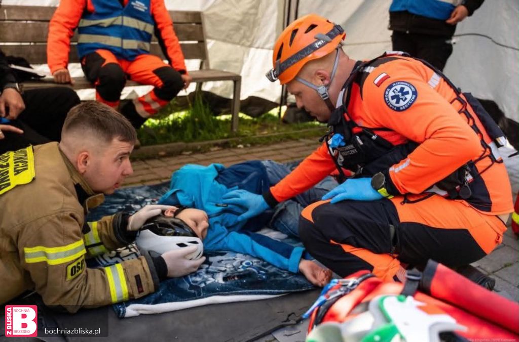 POWIAT BOCHEŃSKI. Tomasz Tabor i Damian Dudziak – najlepsi ratownicy medyczni pracują w bocheńskim szpitalu!