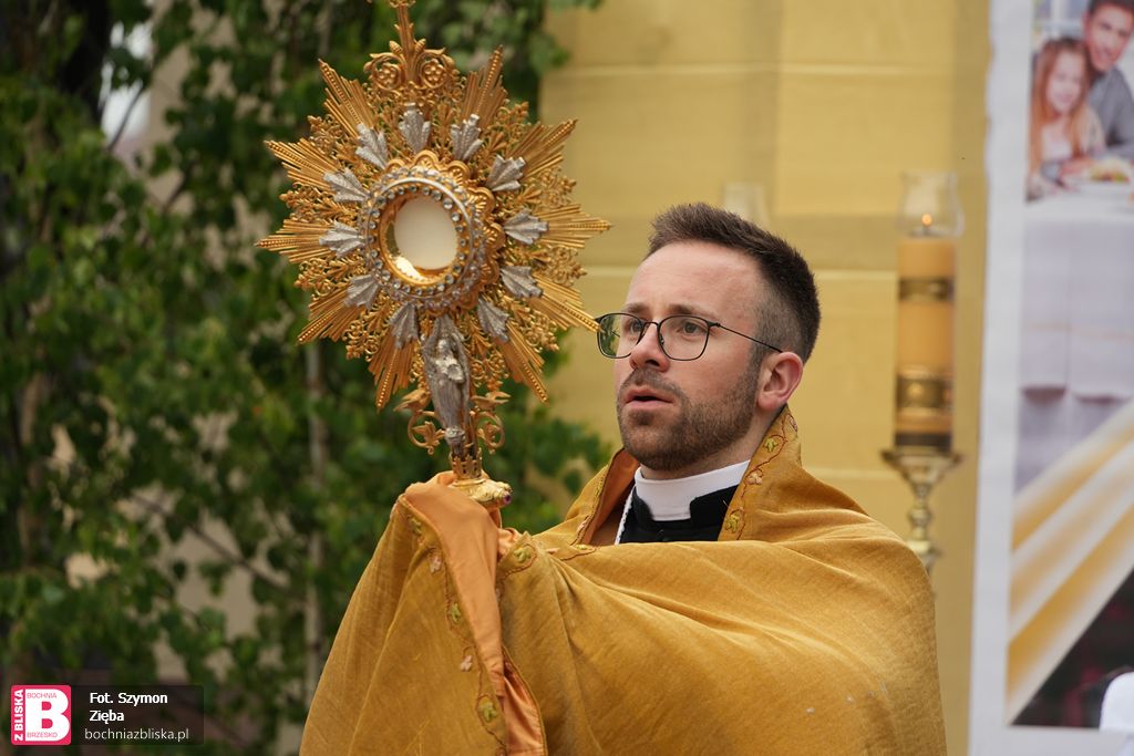 BOCHNIA. Procesja Bożego Ciała w Parafii pw. św. Mikołaja [DUŻO ZDJĘĆ]