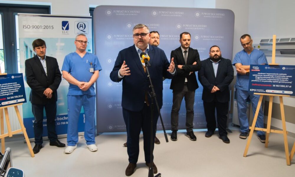 POWIAT BOCHEŃSKI. Ponad 60 mln zł z Krajowego Planu Odbudowy dla szpitala. Zobacz, co zrobiono! [ZDJĘCIA]