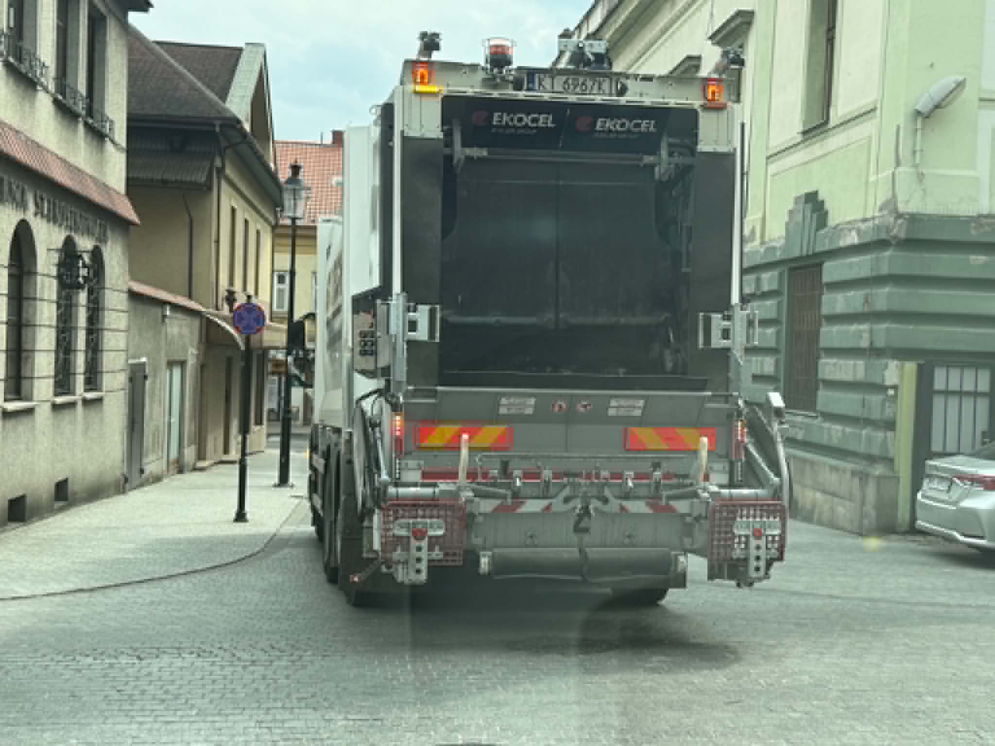 BOCHNIA. Afera śmieciowa w Bochni? Urząd odpowiada: Wydział Inwestycji i Gospodarki Komunalnej podda materiały analizie i przeprowadzi odpowiednie czynności wyjaśniające