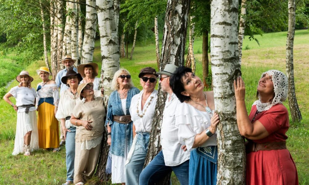 Styl nie zna wieku. „Senior Glamour” połączył pokolenia w Krainie Vesny