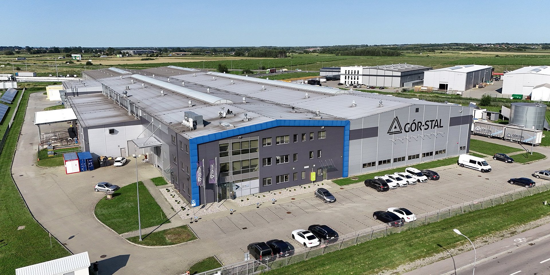 BOCHNIA. Nowa hala, nowe urządzenia – Gór-Stal inwestuje ponad 64 miliony złotych w rozwój zakładu