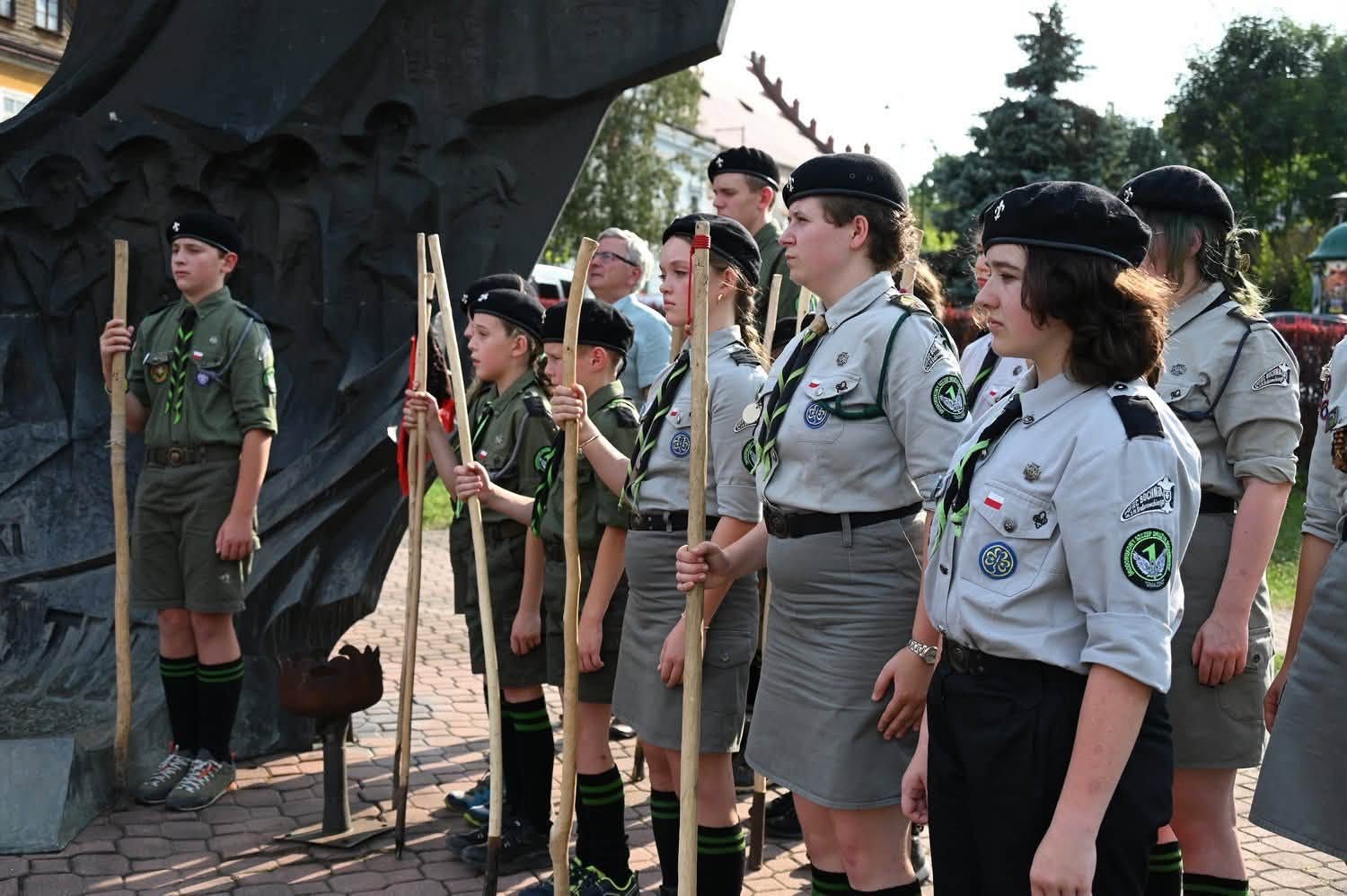 BOCHNIA. Oddali hołd bohaterom Powstania Warszawskiego [ZDJĘCIA]