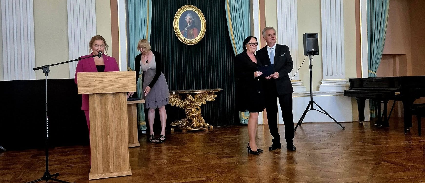 NOWY WIŚNICZ. Elżbieta Kucybała będzie kierowała wiśnickim „plastykiem” kolejne 5 lat