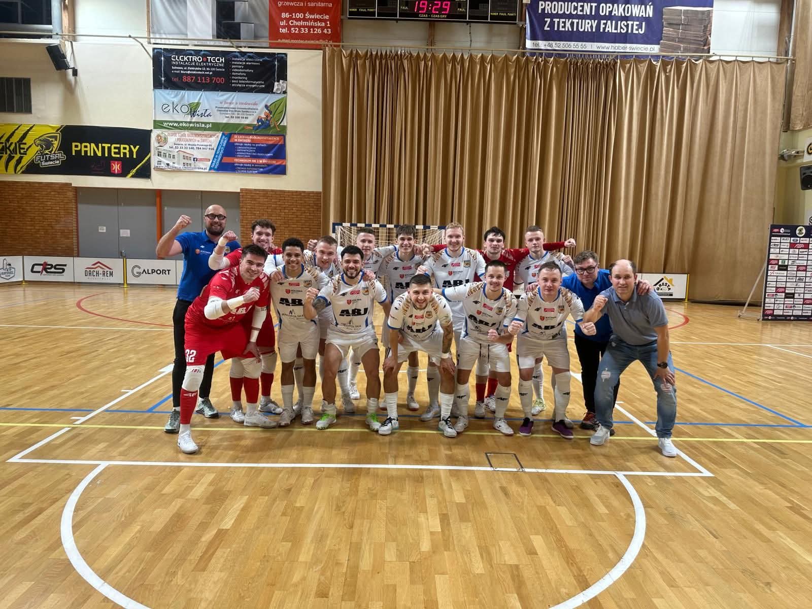 FUTSAL. BSF ABJ Bochnia wygrywa w Świeciu! Trzy punkty zasłużenie jadą do Małopolski