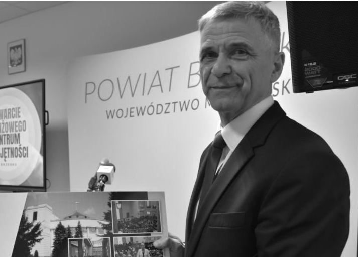 POWIAT BRZESKI. Zmarł Jerzy Soska dyrektor Zespołu Szkół Technicznych i Branżowych oraz Branżowego Centrum Umiejętności w Brzesku